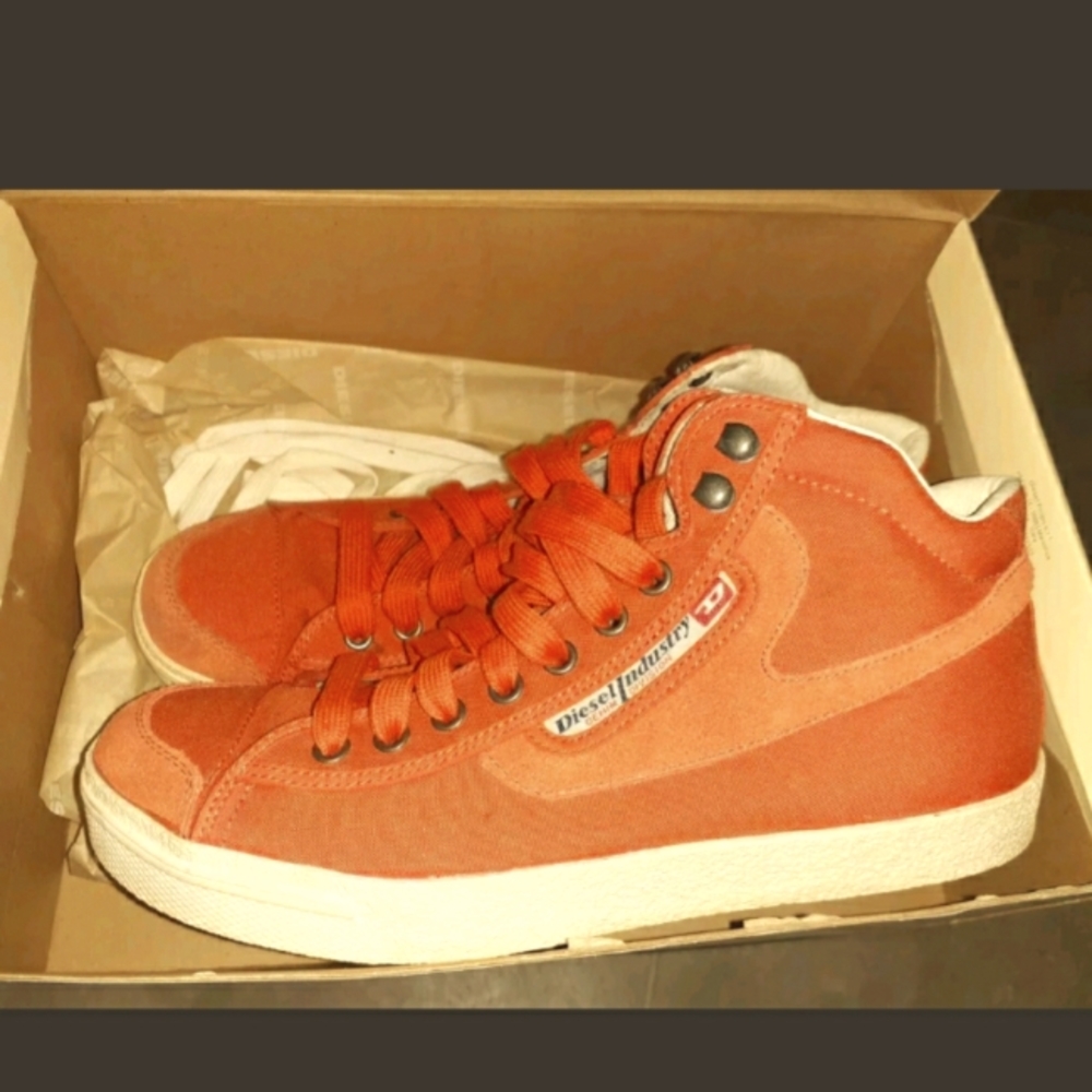 DIESEL WOMEN 8.5